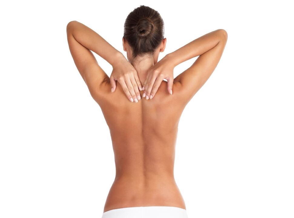 O fată cu osteocondroză a coloanei cervicale